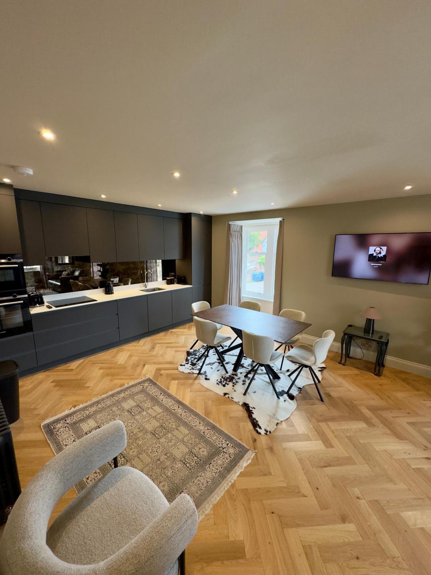 Apartament Romeo'S Arch High End Luxury In Centre Of Stratford With Parking Zewnętrze zdjęcie