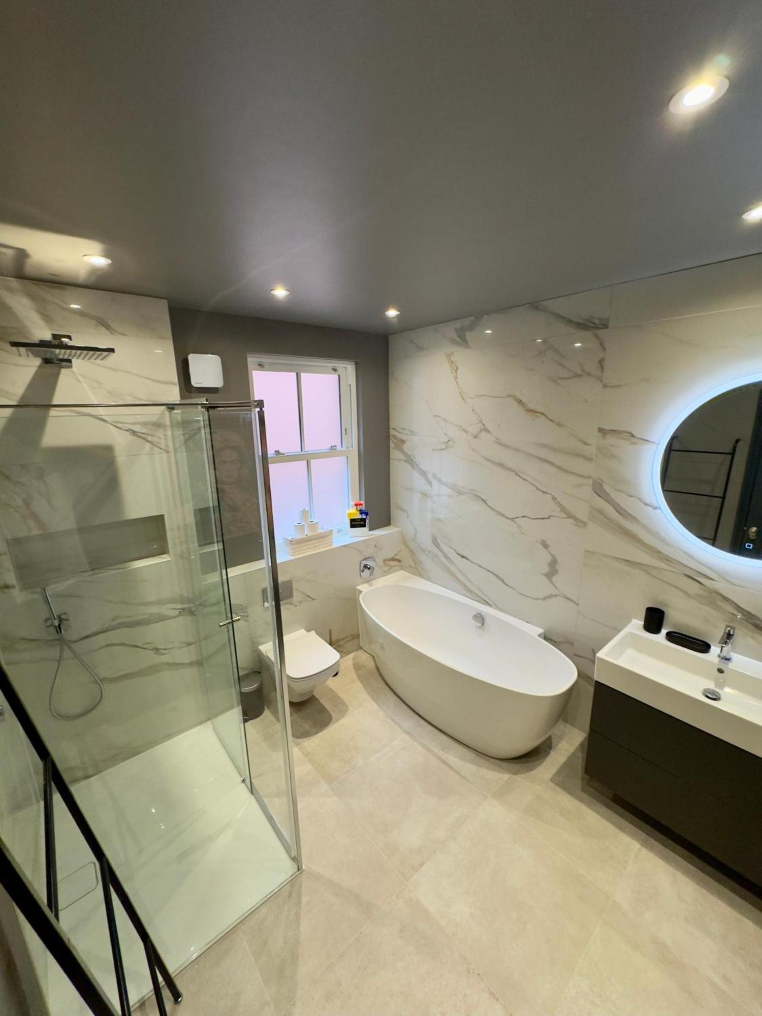 Apartament Romeo'S Arch High End Luxury In Centre Of Stratford With Parking Zewnętrze zdjęcie