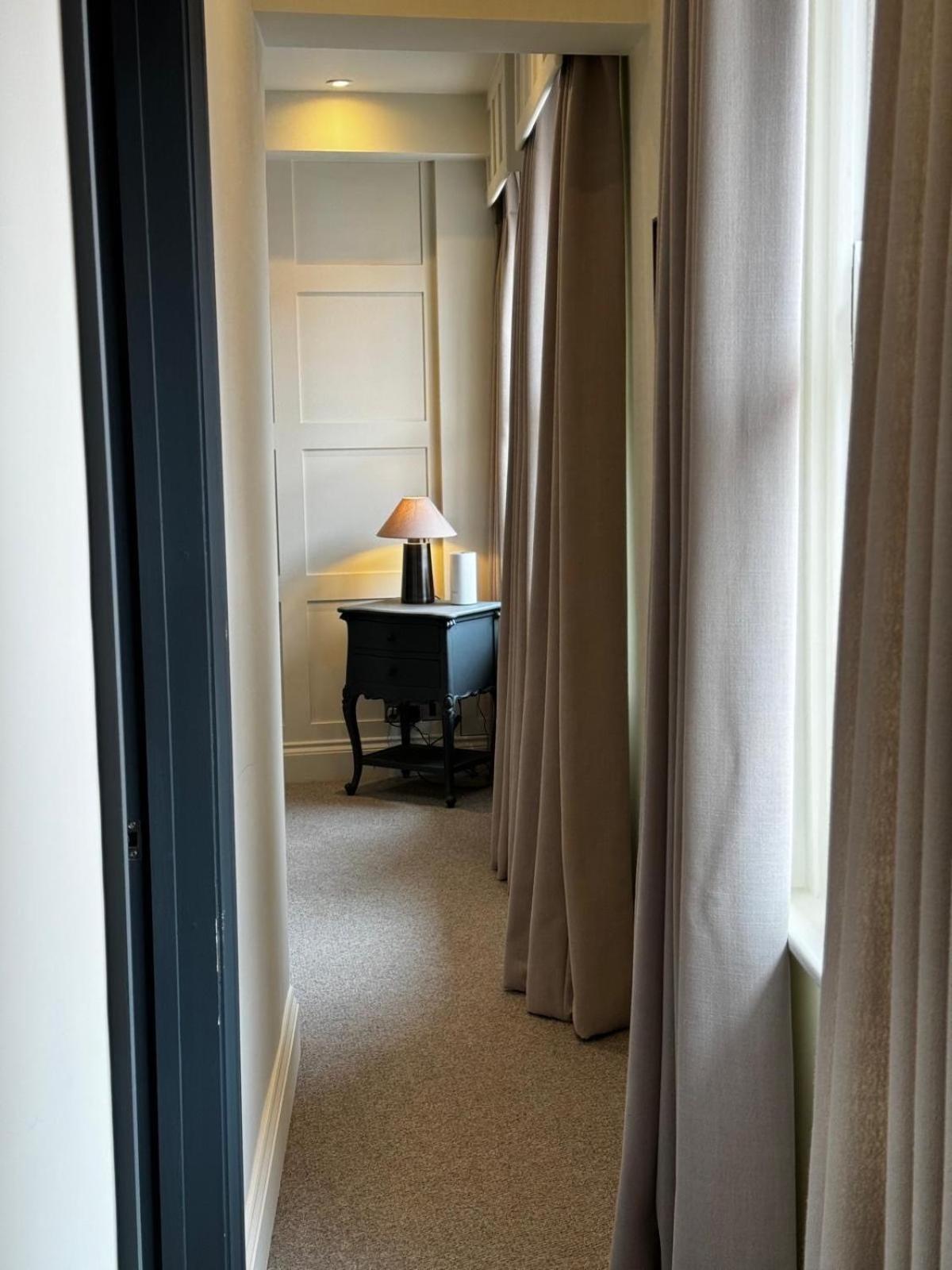 Apartament Romeo'S Arch High End Luxury In Centre Of Stratford With Parking Zewnętrze zdjęcie